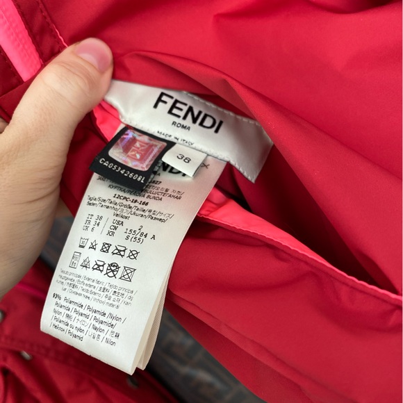 Like new FENDI Roma Amor Short Hooded Parka In Red $1,980 38 XS - Picture 11 of 15